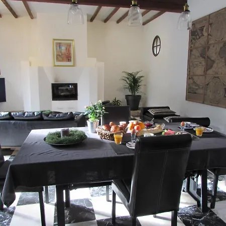 Le Parc - Climatisee Frühstückspension 3*